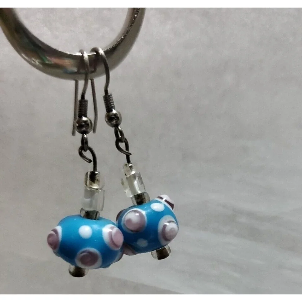 Artisan earring silvertone